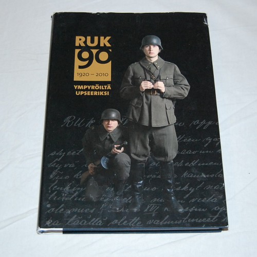 RUK 90 (1920-2010) Ympyröiltä upseeriksi